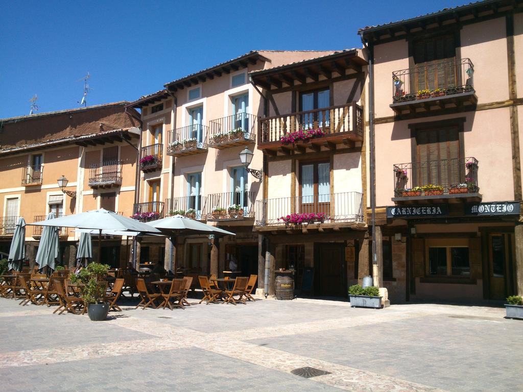 Apartamentos La Alborada Medieval Ayllón Buitenkant foto